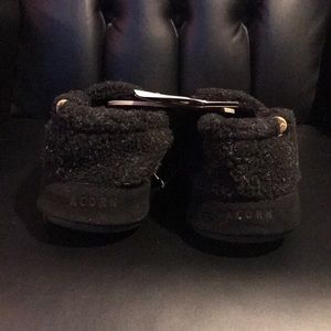 Acorn Shoes - ACORN MENS MOCS in “Black Berber” Acorn Shoes - ACORN MENS MOCS in “Black Berber”